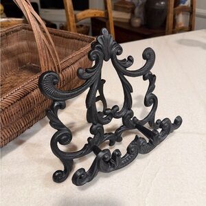 Elegant Heavy Black Iron Scroll Decorative stand for art